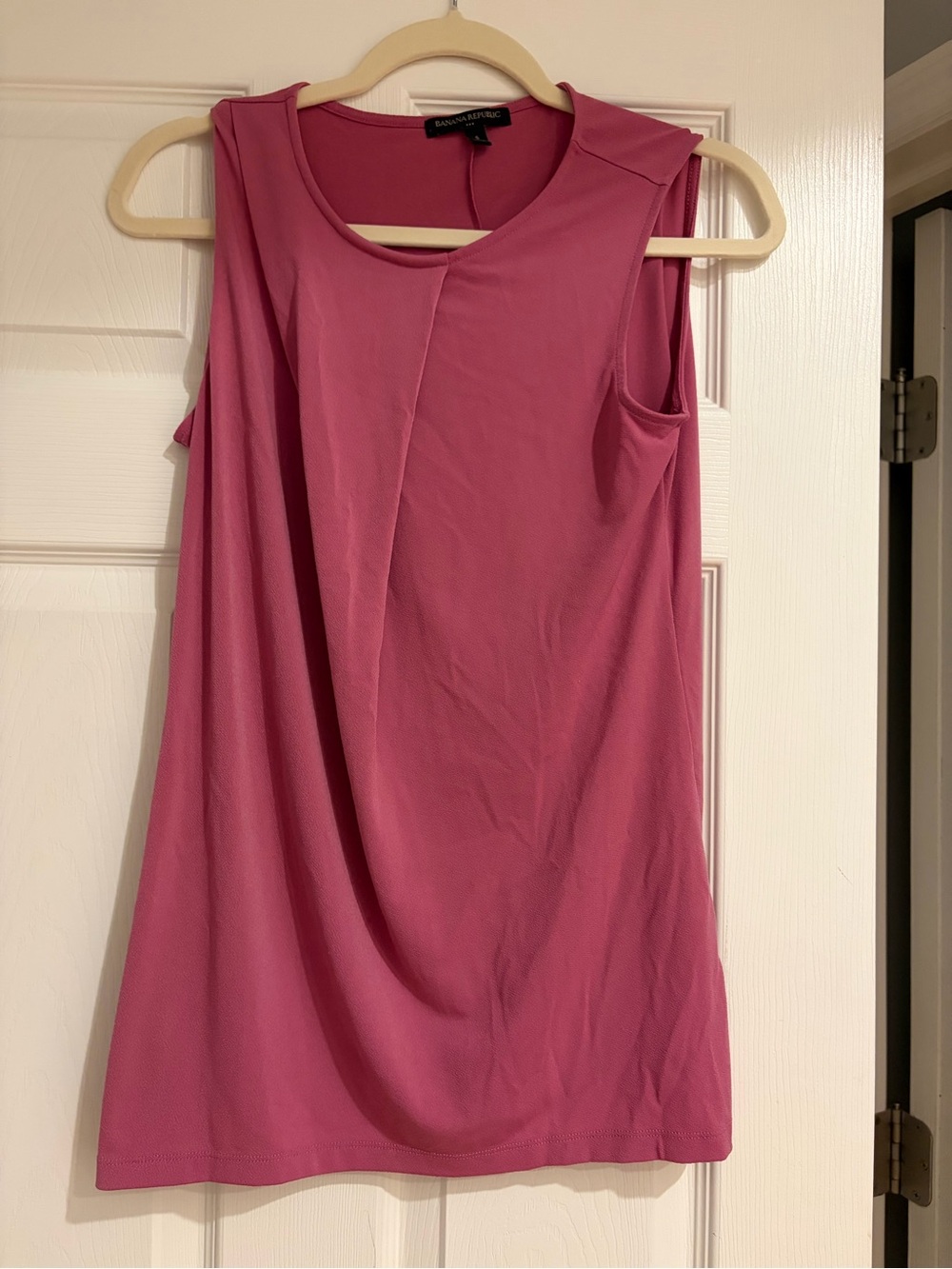 Banana Republic Sleeveless Draped Top in Rose Pink